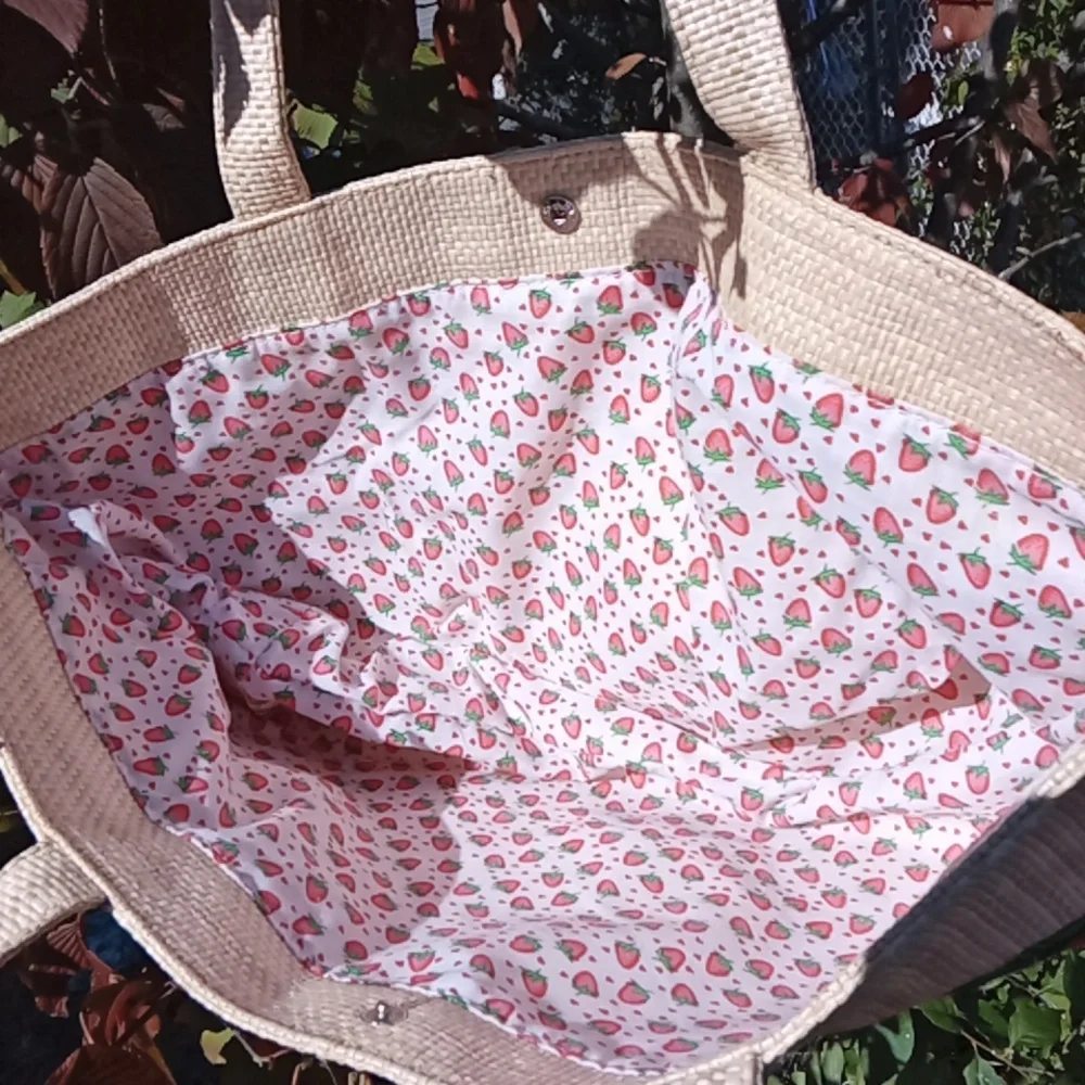 Strawberry Embroidered Beige Tote Bag EUC - Picture 5 of 5